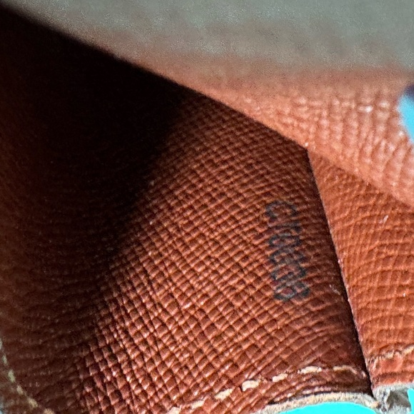 Louis Vuitton Cigarette/Accessory Pouch - Picture 7 of 7